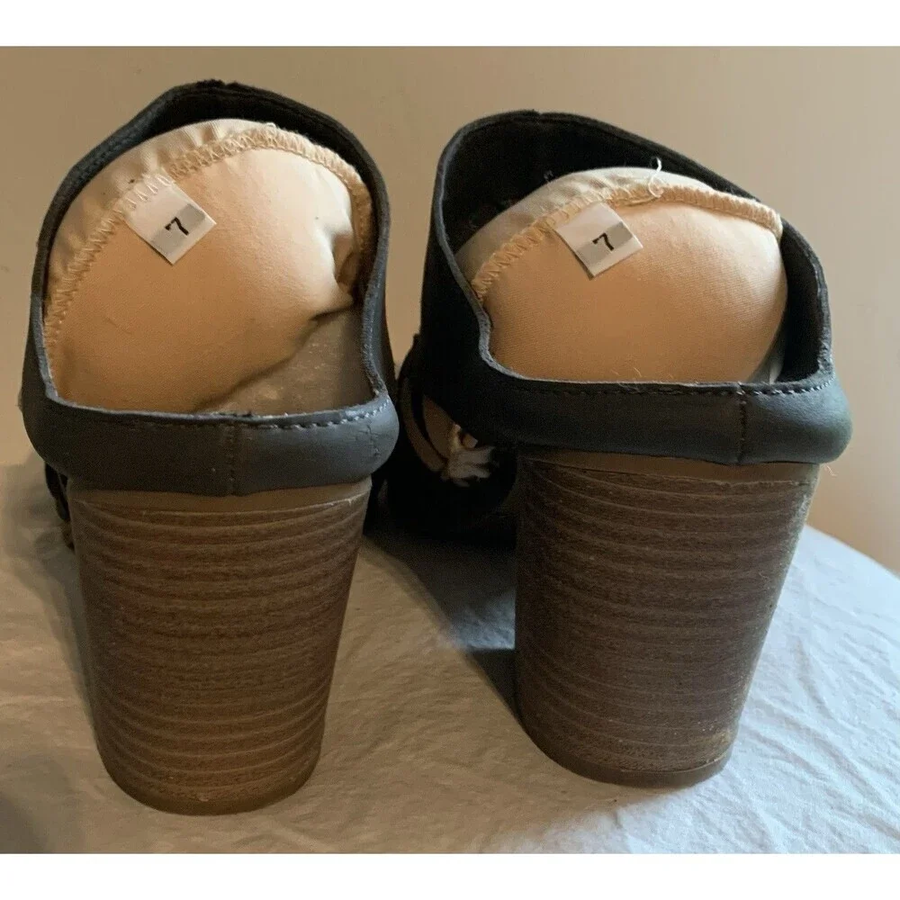Universal Thread Aiden Blue-Gray Mules Booties Slip On Womens Sz 11 Block Heel